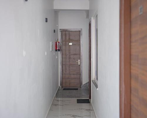 Hotel Parth Inn Rishīkesh Dış mekan fotoğraf